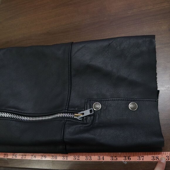 Harley Davidson Leather Motorcycle Chaps Men M Black Edgy Grunge Riding Alt Punk - Picture 16 of 16